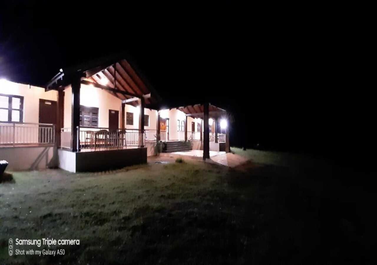 Hotel Coffee Safari Chikmagalūr Exterior foto